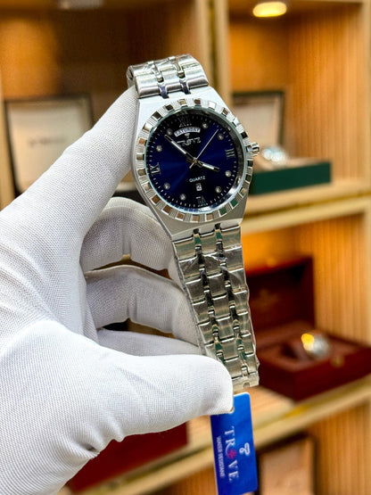 TROVE Original Quartz Watch with Metal Bracelet & Butterfly Master Lock